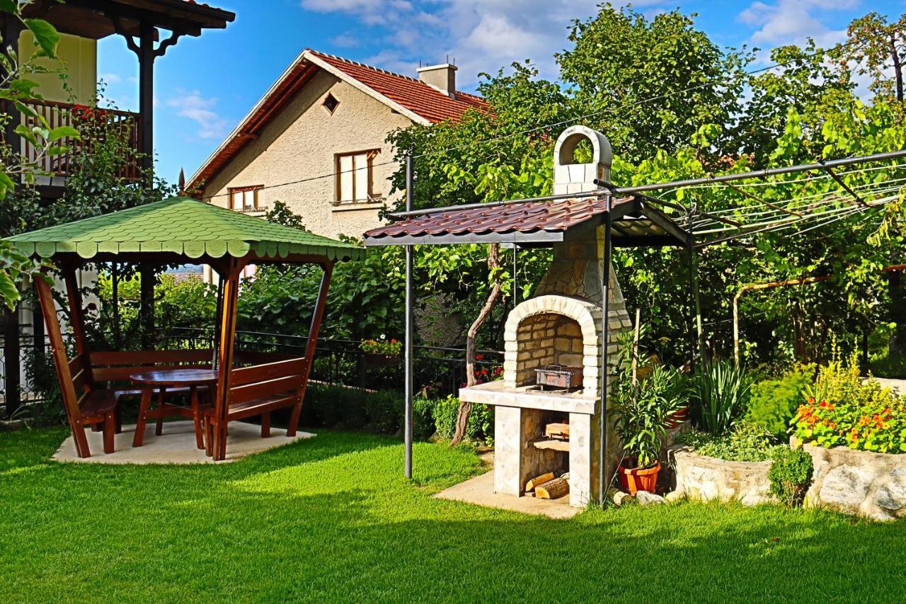 Green House - Попниколови Sapareva Banya Exterior foto